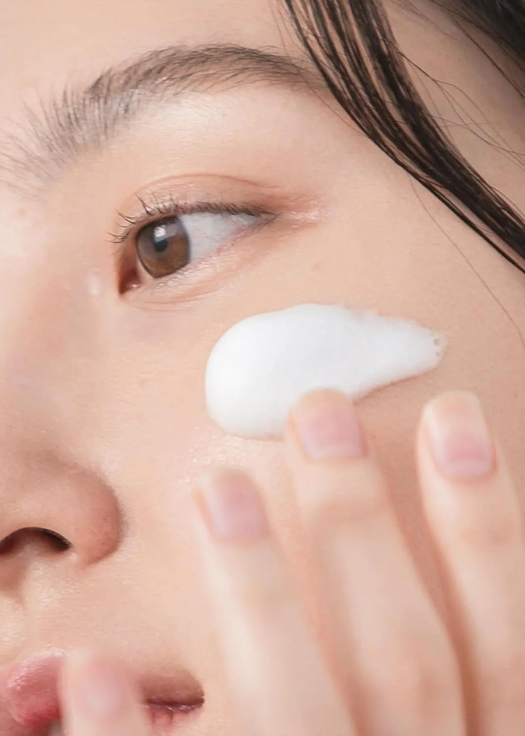 CELIMAX Derma Nature Relief Madecica pH Balancing Foam Cleansing Celimax