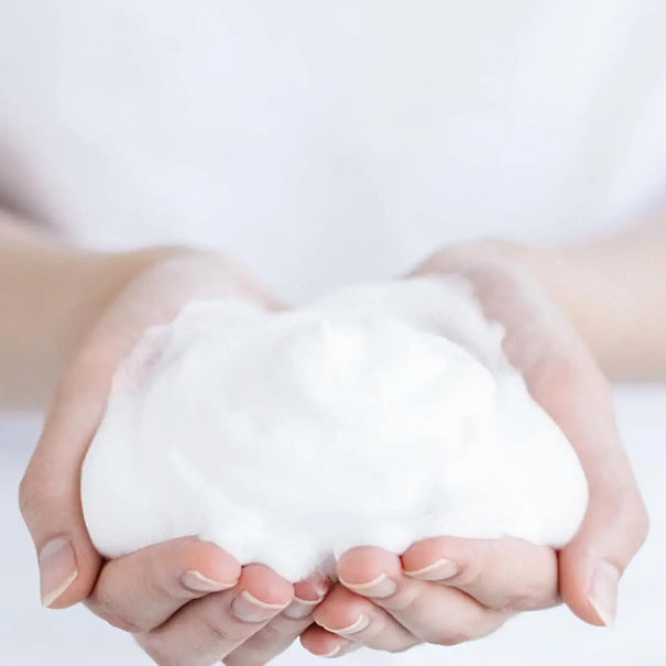 CELIMAX Derma Nature Relief Madecica pH Balancing Foam Cleansing Celimax