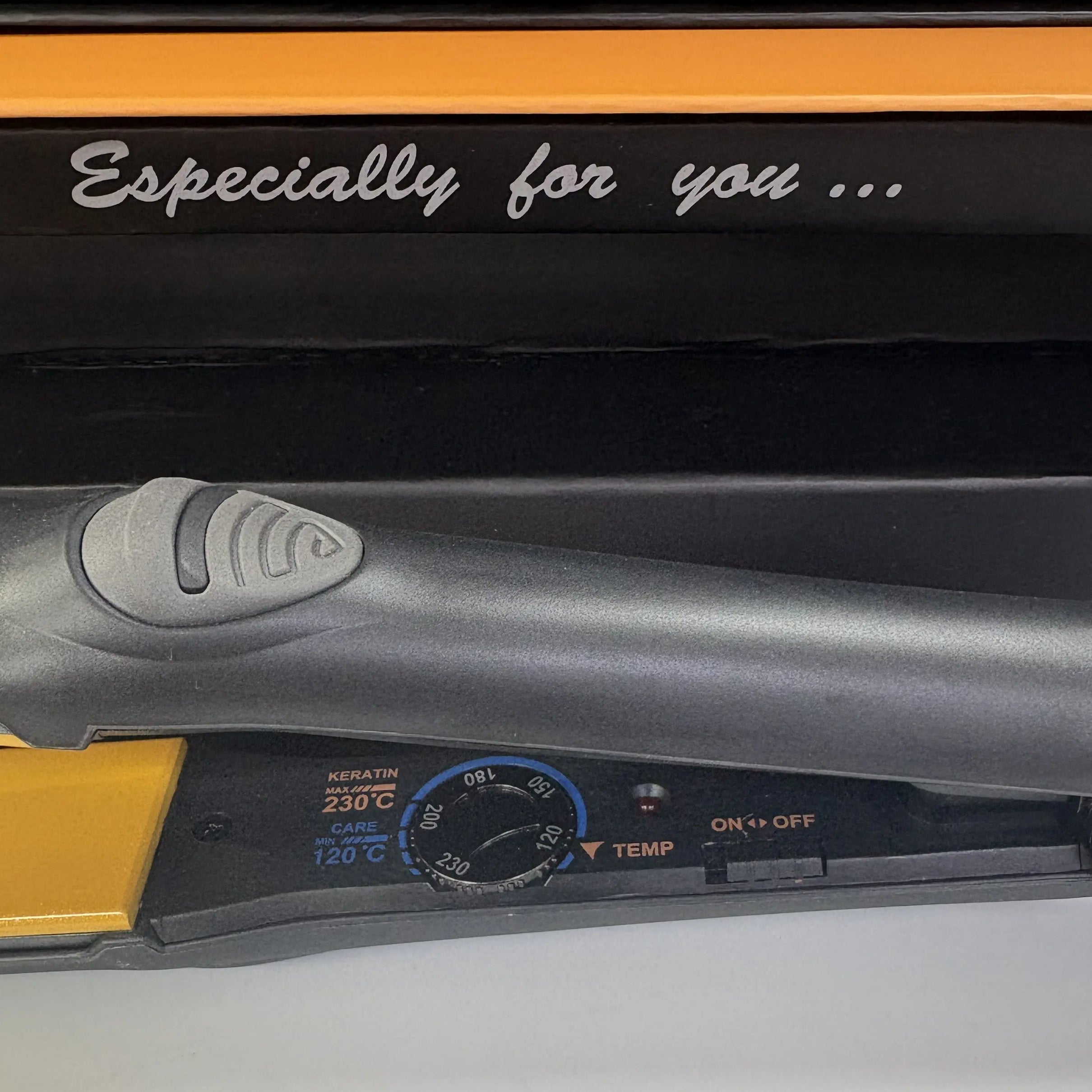 X‑Care Professional Hair Straightener 230 °C X CARE JOLIE'S